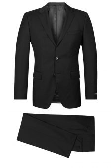 חליפה שחורה מעוצבת של Hugo Boss מבט מלפנים